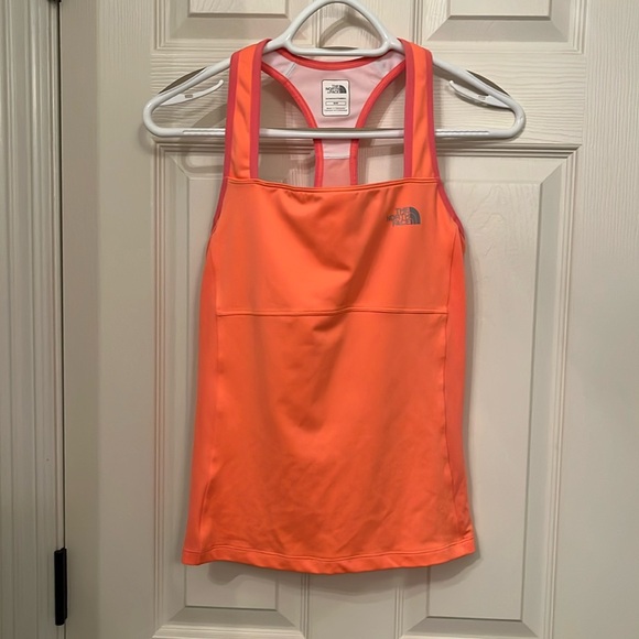 The North Face Tops - The North Face Women’s Orange Vapor Wick Tank Top Sz Medium Shelf Bra Venting